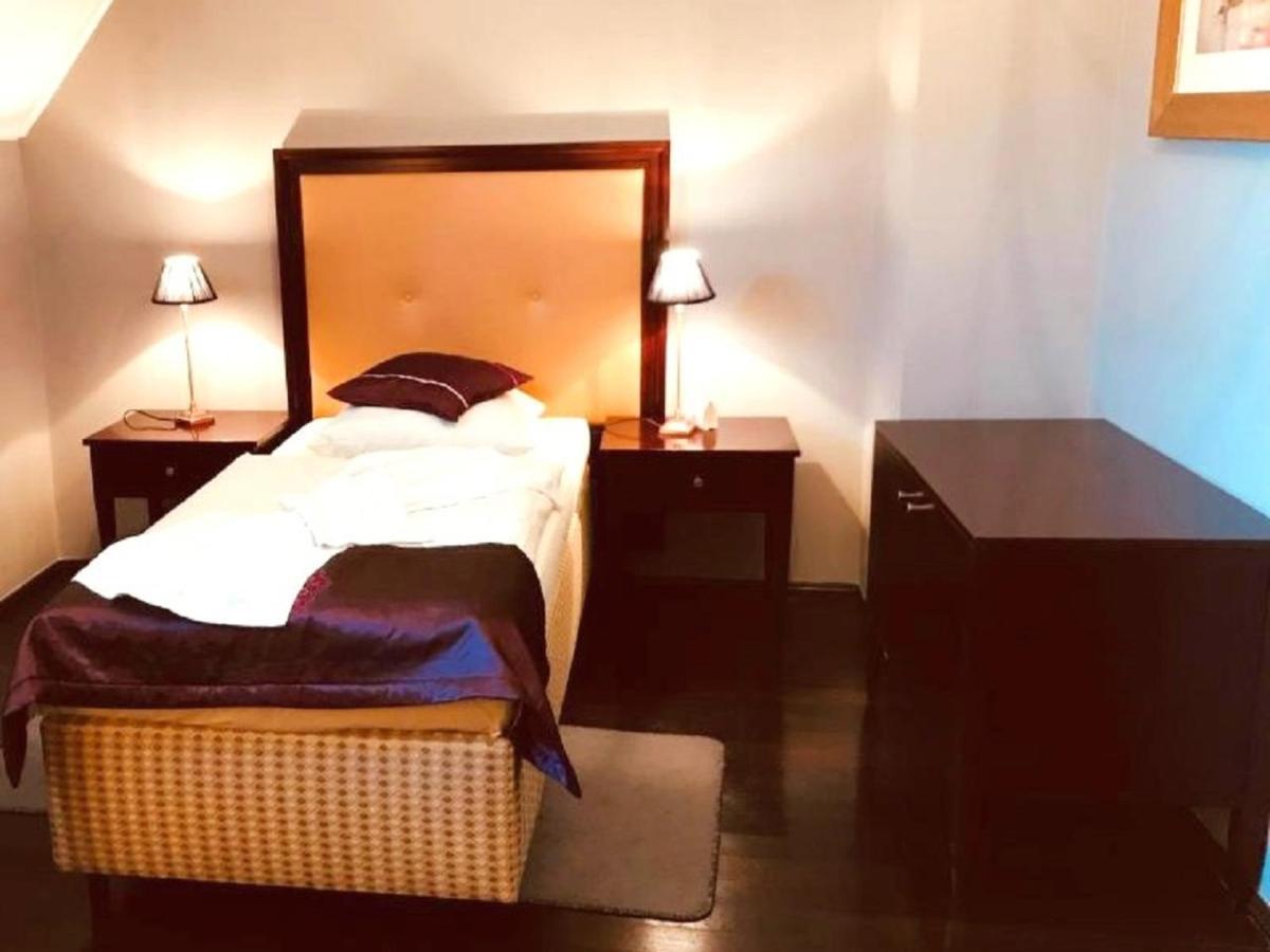 Restauracja - Hotel Mocca D'Oro Миколов Екстериор снимка