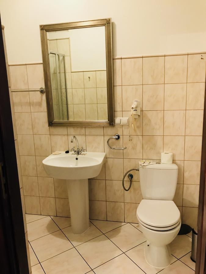 Restauracja - Hotel Mocca D'Oro Миколов Екстериор снимка