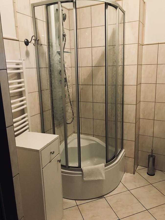 Restauracja - Hotel Mocca D'Oro Миколов Екстериор снимка